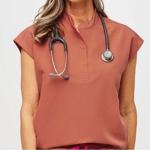 Terracotta Rafaela™ - Oversized Scrub Top